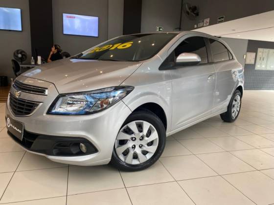 CHEVROLET ONIX 1.4 MPFI LT 8V FLEX 4P MANUAL CHEVROLET ONIX 1.4 MPFI LT 8V FLEX 4P MANUAL